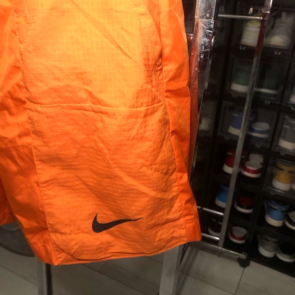 NWT NIKE SPORTSWEAR SWOOSH WOVEN SHORTS (Alpha Orange) - Picture 5 of 8